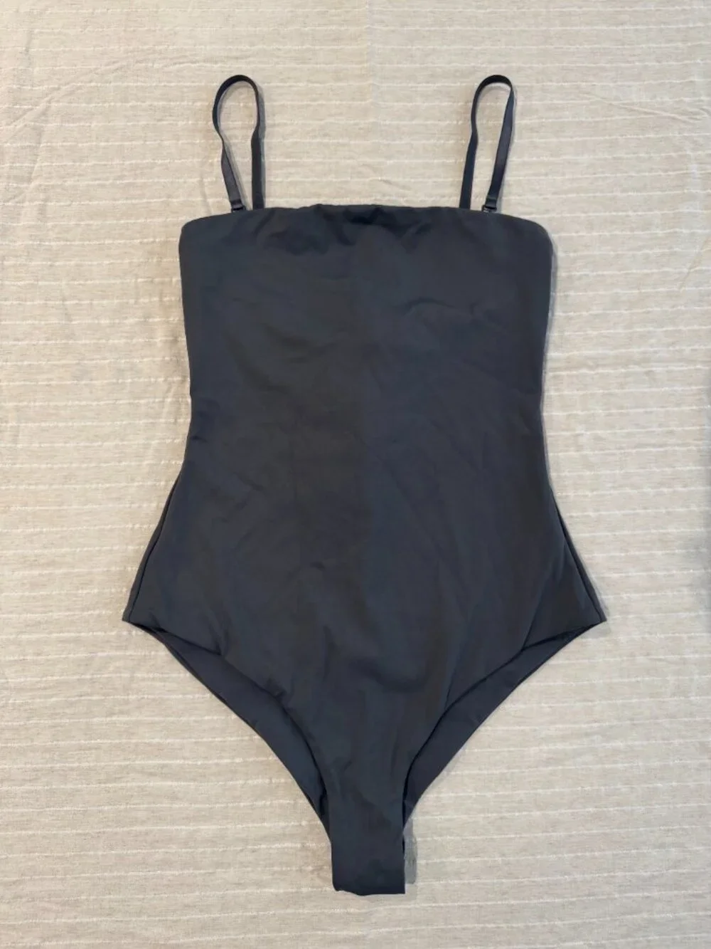 SKIMS Sculpting Swim Strapless One Piece in Gunmetal Size Large